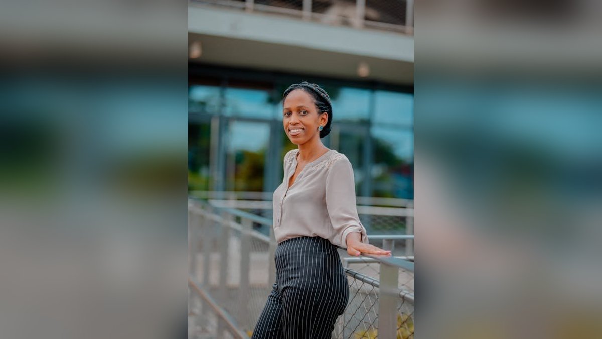 How to Build Confidence as a Young Professional in the Workplace