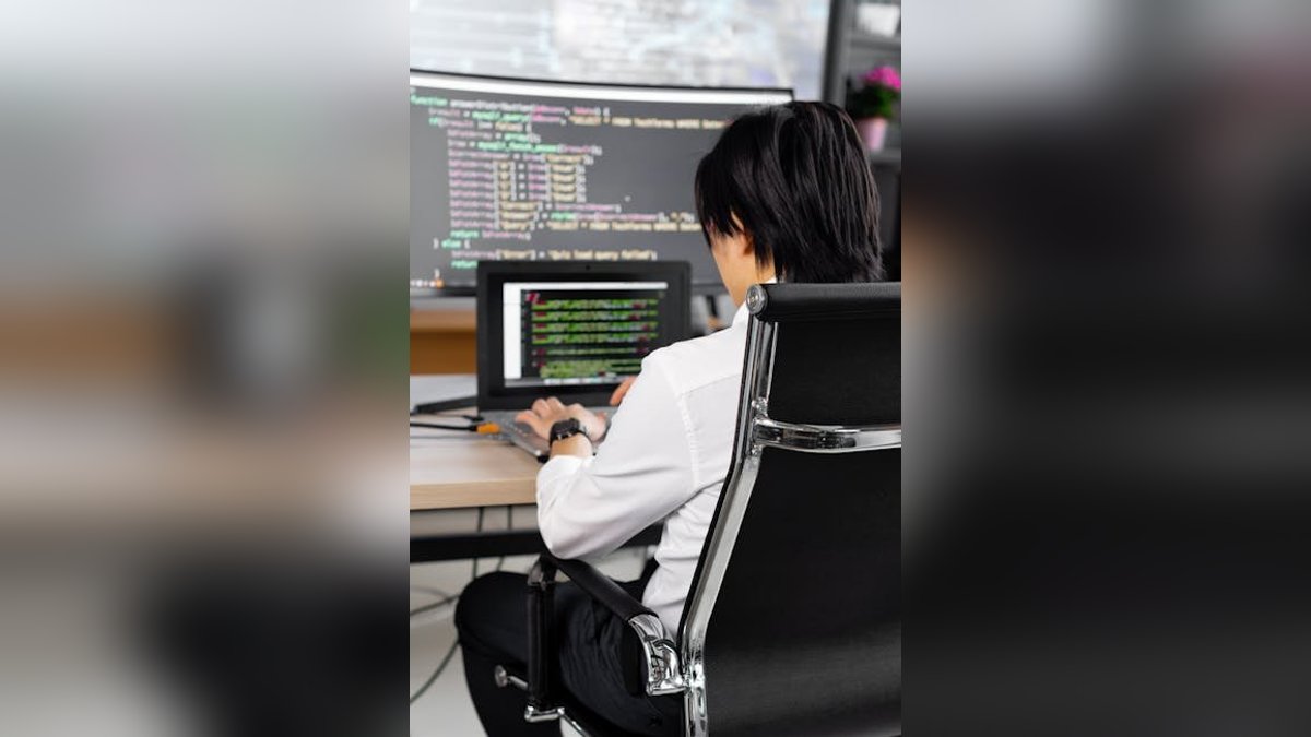 How to Transition Into a Tech Career Without a Computer Science Degree